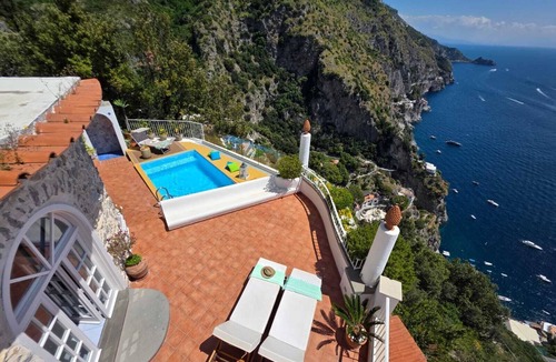 Praiano Villa | Villa Poesia - Cozy Accommodation Experience