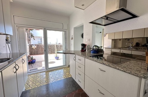 Almadraba-Canyelles Ski Chalet | Villa Poncella - Four Bedroom Chalet, Sleeps 8