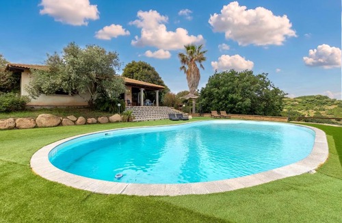 Tergu Villa | Villa Roberta With Big Private Pool