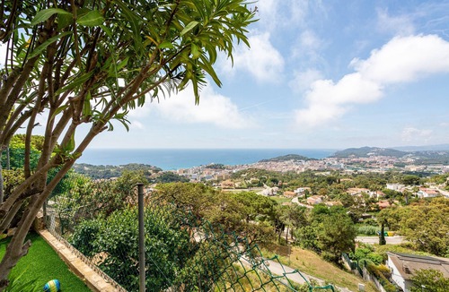 Lloret de Mar Villa | Villa 'Tresa' with Panoramic Sea Views and Private Pool