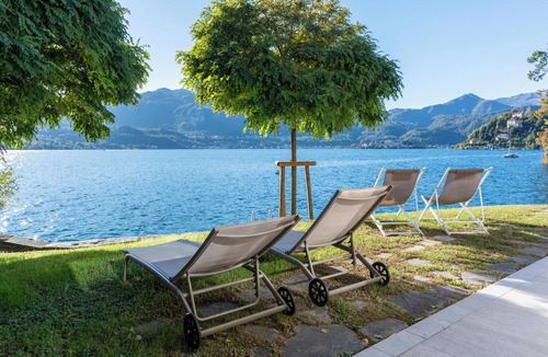 Orta San Giulio House | VILLA VOLPE DesignCube in Lake Orta Waterfront