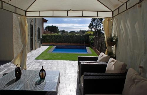 Santa Coloma de Farners Villa | Villadora Piscina privada & jacuzzi Cerca de la costa brava