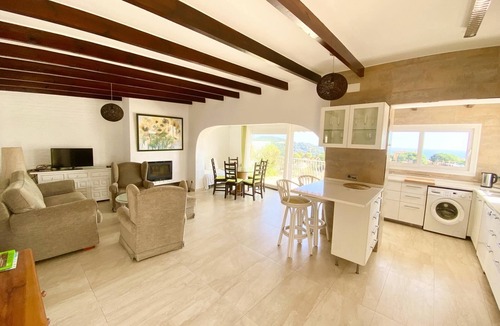 Lloret de Mar Villa | Villenpark Playa Arena House Maria