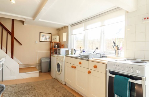 Halstead House | Vine Cottage, Castle Hedingham
