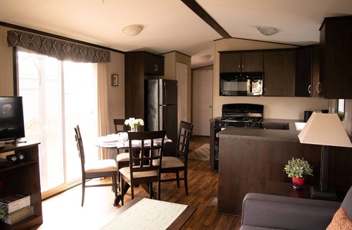 Virgil Cabin | Vine Ridge Resort