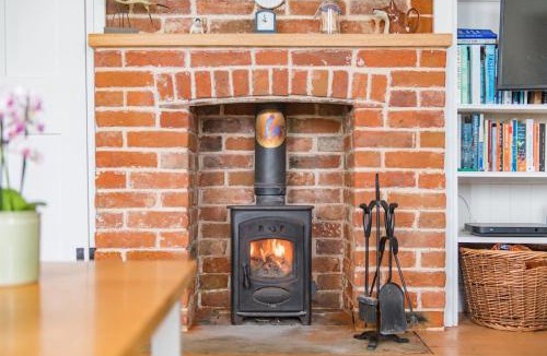 Martin House | Violet Cottage