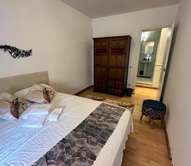 Vallromanes Apartment | Vista Alegre Rest House for 7 Persons