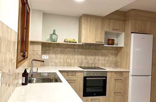 Mieras Apartment | Volcanic Mieres Retreat