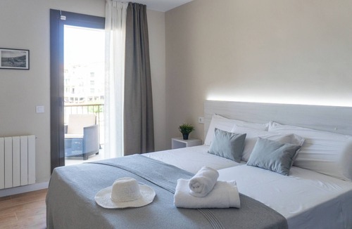 Pedrinya Apartment | Vrbo Property