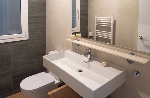 Pedrinya Apartment | Vrbo Property