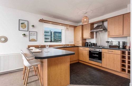 Kilmaurs Apartment | Walker Suite No52 - Donnini Apartments
