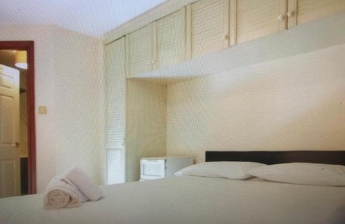 Tradeston House | Wallace Budget rooms
