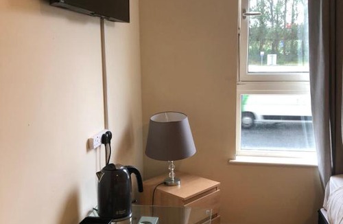 Tradeston House | Wallace Budget rooms