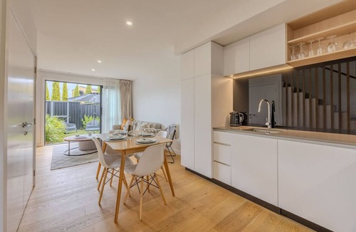 Albert Town Apartment | Wanaka Riverside Apartment