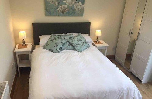 Granton Apartment | Wardie Garden Cottage