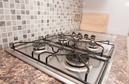 Doncaster House | Warren House in great location with FREE parking space