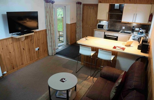 Killin Cabin | Waterfall Lodge - a secluded tranquil retreat