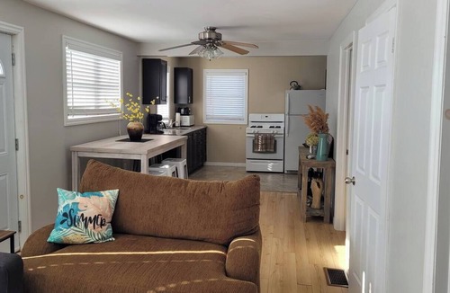 Harwich Cottage | Waterfront Cottage w/boat dock