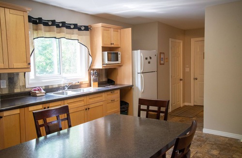Wawa Hotel | Wawa Northern Lights Motel & chalets