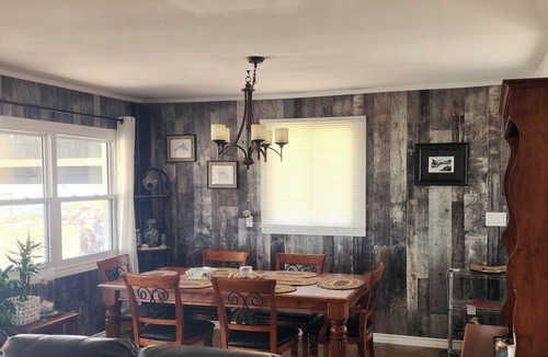 Amherstburg Cottage | .Welcome to Lakewood Moon . on a sandy beach near Amherstburg Ontario,
