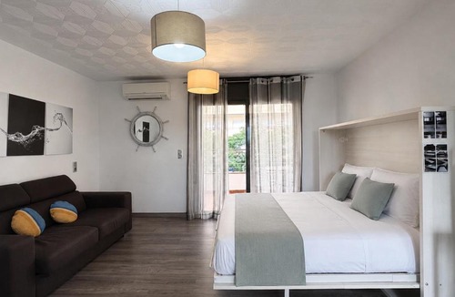 Santa Margarida Apartment | WELCS ESTUDIO 410 EMP con balcon y piscina comunitaria