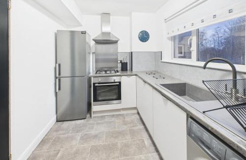 East Kilbride Apartment | Well Presented 2 Bedroom Apartment, Glasgow.