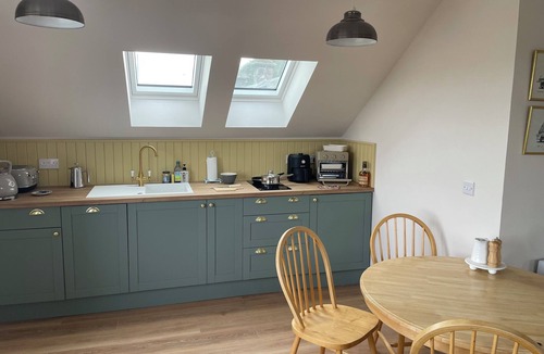 Ochiltree Apartment | West Coast Whistlestop – Charming hideaway in the Ayrshire countryside