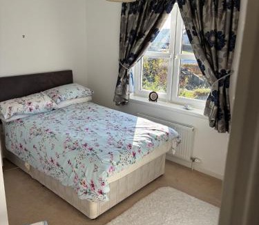 Largs House | Westcoast-Retreat-Largs