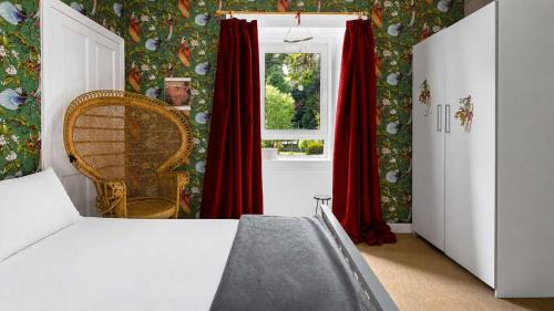 Rothesay Apartment | Williams Haven