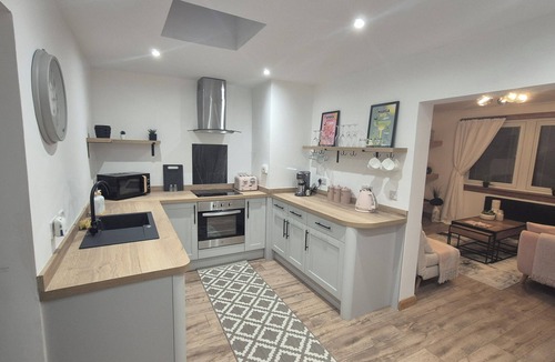 Bathgate House | Willow Croft - Your wee home in the heart of Scotland.