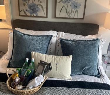 Marlow Bed & Breakfast | Wisteria House Boutique Stay Marlow