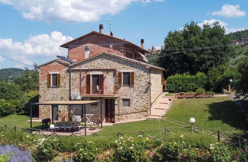 Panicale Villa | Wonderful private villa for 6 people with private pool, WIFI, A/C, TV, patio and pets allowed