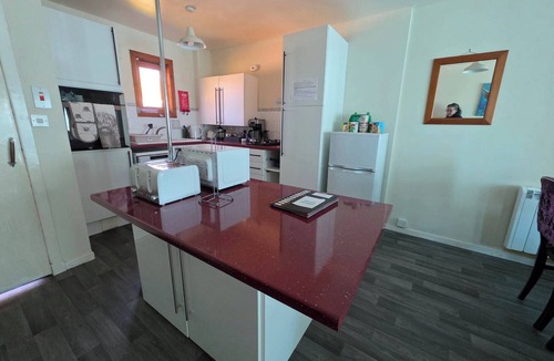 Mainland Cottage | Woodlands Cottage cottage sleeps 5
