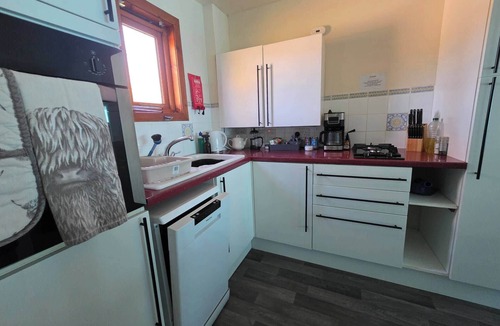 Mainland Cottage | Woodlands Cottage Cottage Sleeps 5