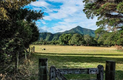 Tuamarina Bed & Breakfast | Woodside Bed and Breakfast