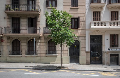El Putget i Farro Apartment | You Stylish Uptown Barcelona Apartments