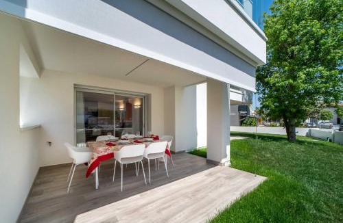 Lignano Sabbiadoro Apartment | Zero5.Zero5