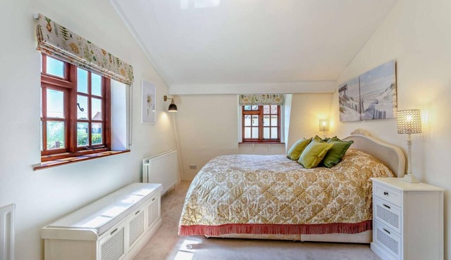 1 Bed in Hundon (oc-t30616)