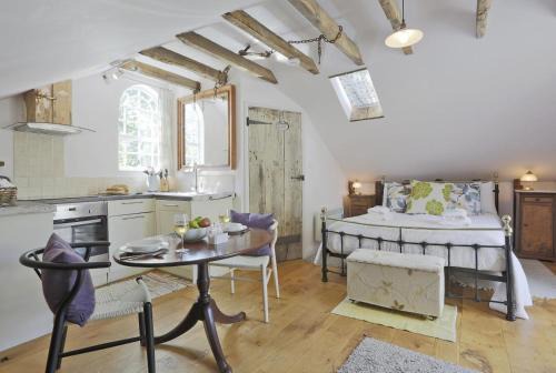 1 Bed in Woodbridge oc-tcl