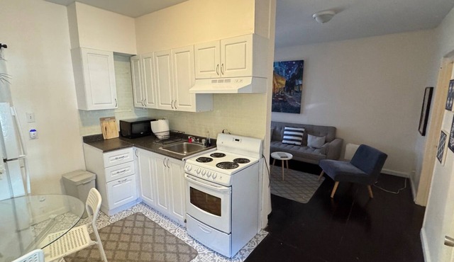 1 bedroom LESLIEVILLE