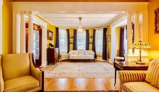 1000 Islands B&B – The Bulloch House