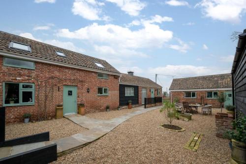 2 Bed in Great Waldingfield oc-ac3
