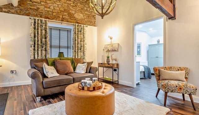 2 Bed in High Peak (oc-94058)