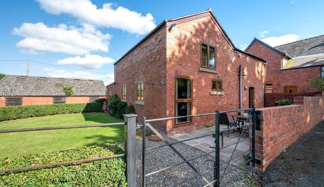 2 Bed in Wrexham (oc-26687)