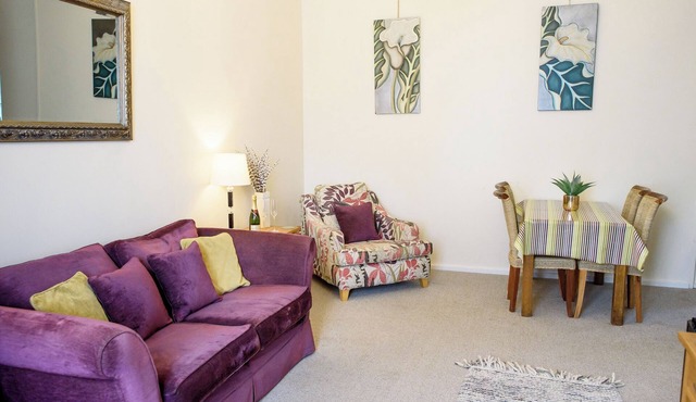 2 bedroom accommodation in Bury St. Edmunds