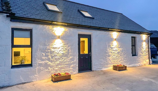 2 bedroom accommodation in Newton Stewart