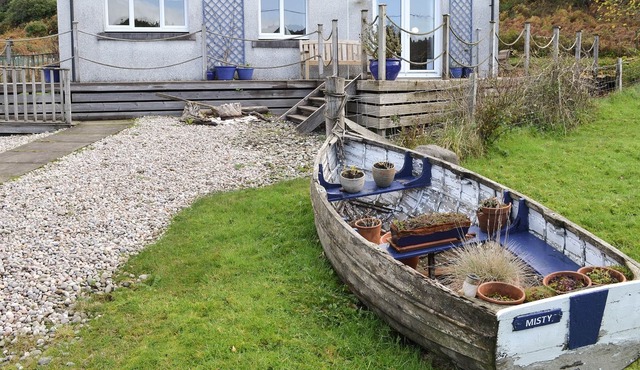 2 bedroom accommodation in Tayvallich, near Lochgilphead