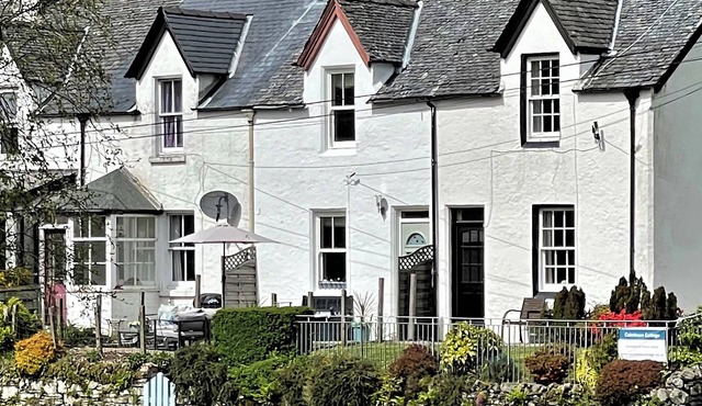 2 bedroom accommodation in Lochgilphead