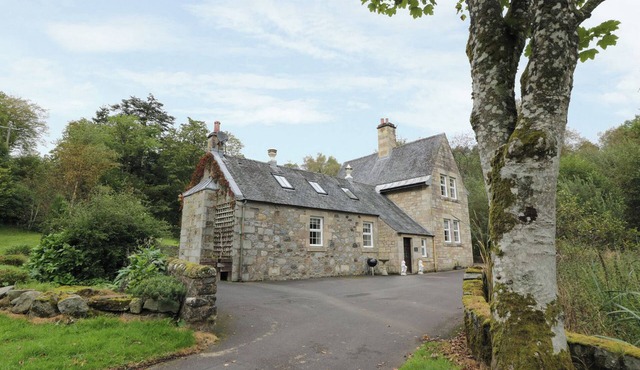 2 bedroom accommodation in Kirkmichael, near Ayr