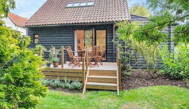 2 bedroom accommodation in Long Melford, near Sudbury